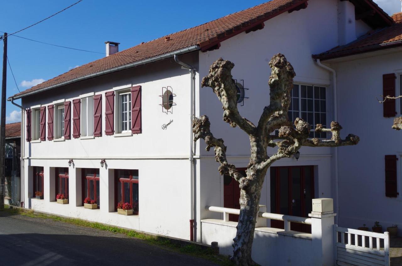 Maison Elizondoa - Chambres, Restaurant Et Spa Masparraute Eksteriør billede
